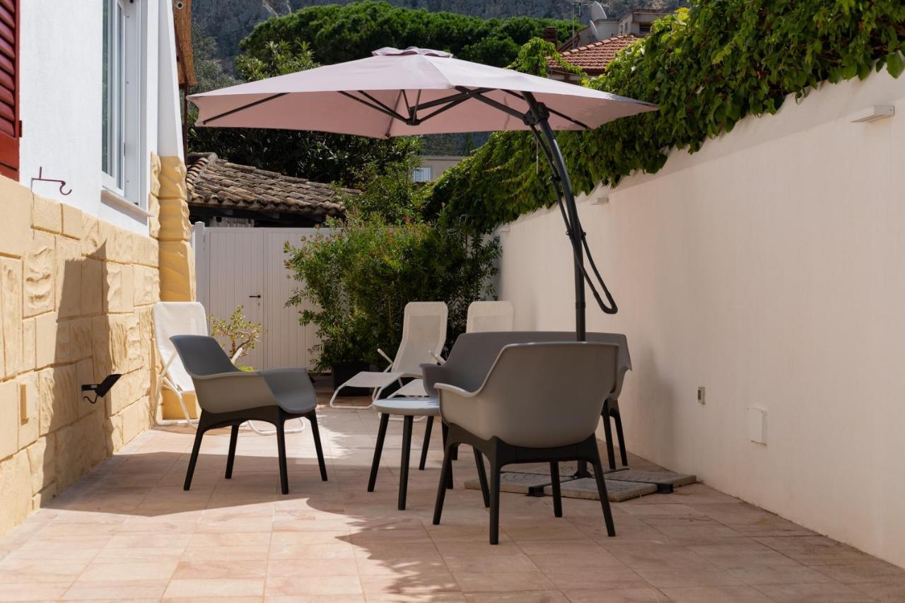 Bri&Bri Mondello Bed & Breakfast Palermo Exterior photo